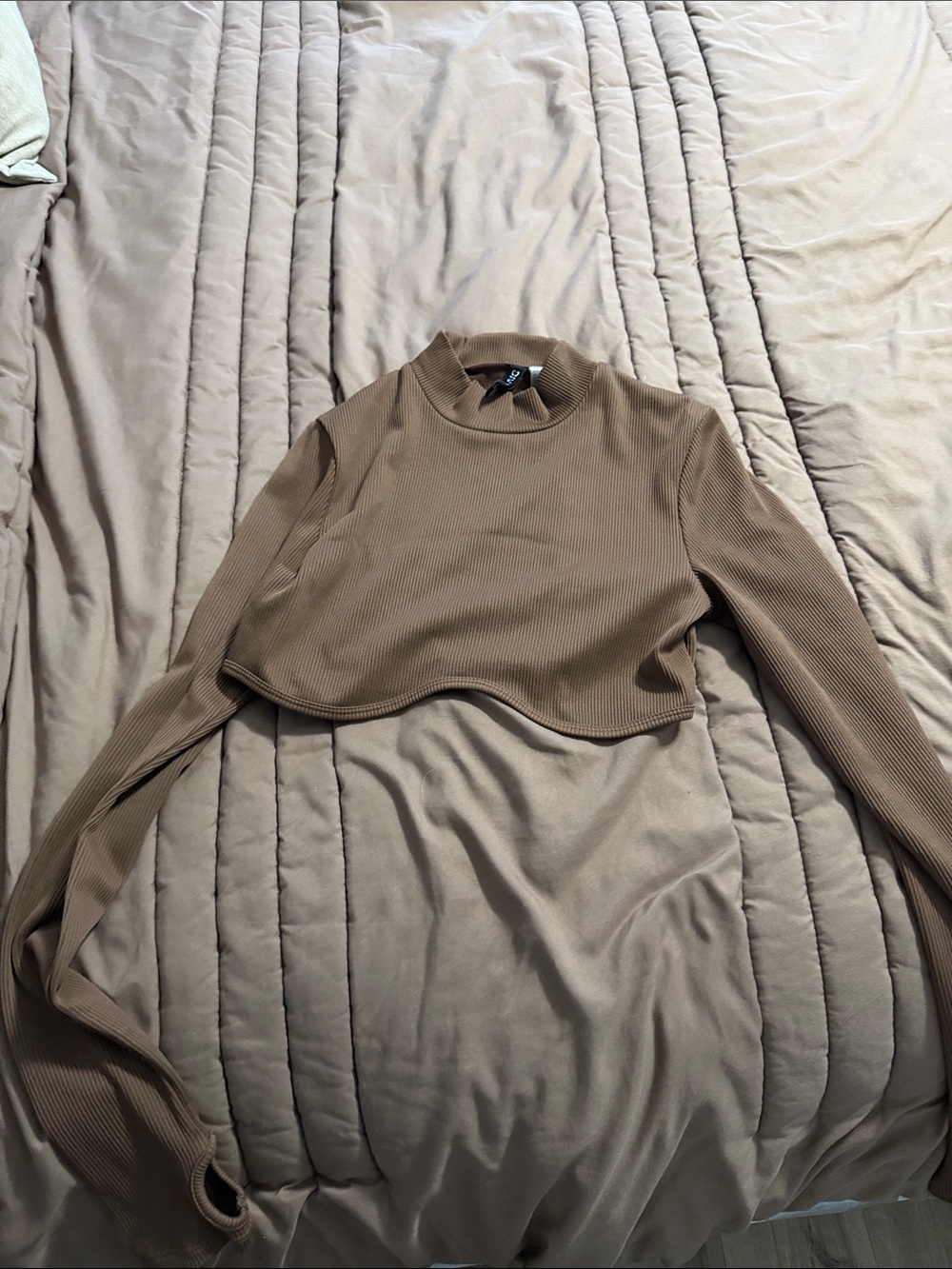 Divided Cropped Ribbed Long-Sleeve Top in Tan
